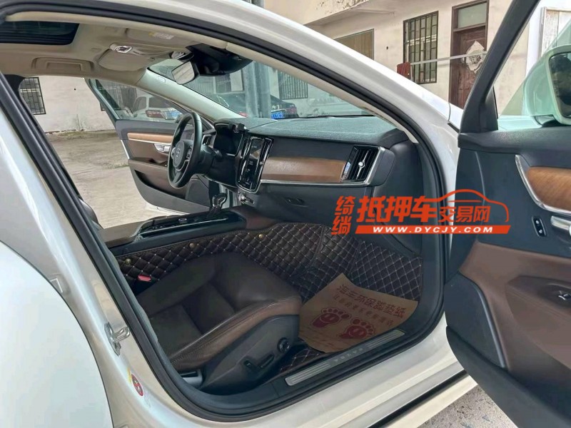 徐州19年沃尔沃S906