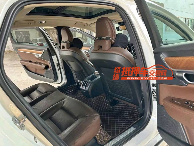 徐州19年沃尔沃S907