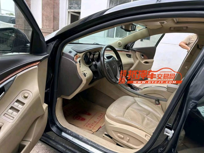 徐州13年别克君越4