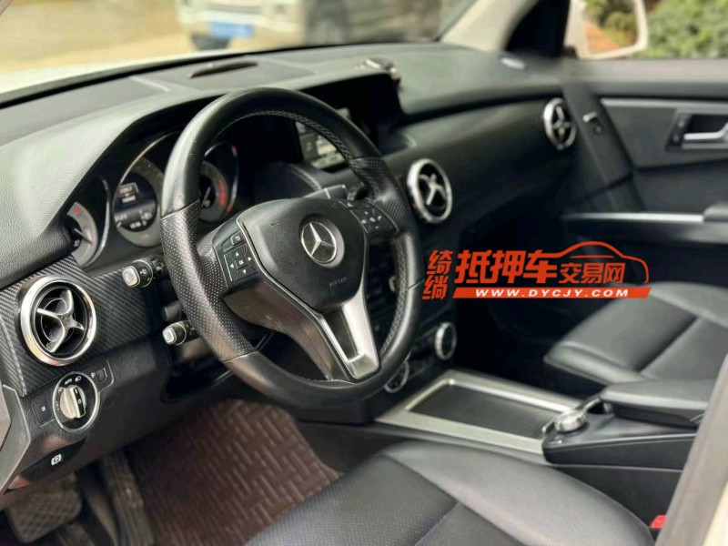 昆明14年奔馳GLK5