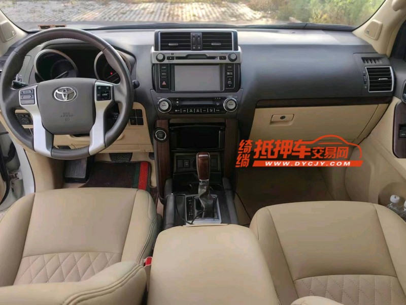 保定18年丰田普拉多2