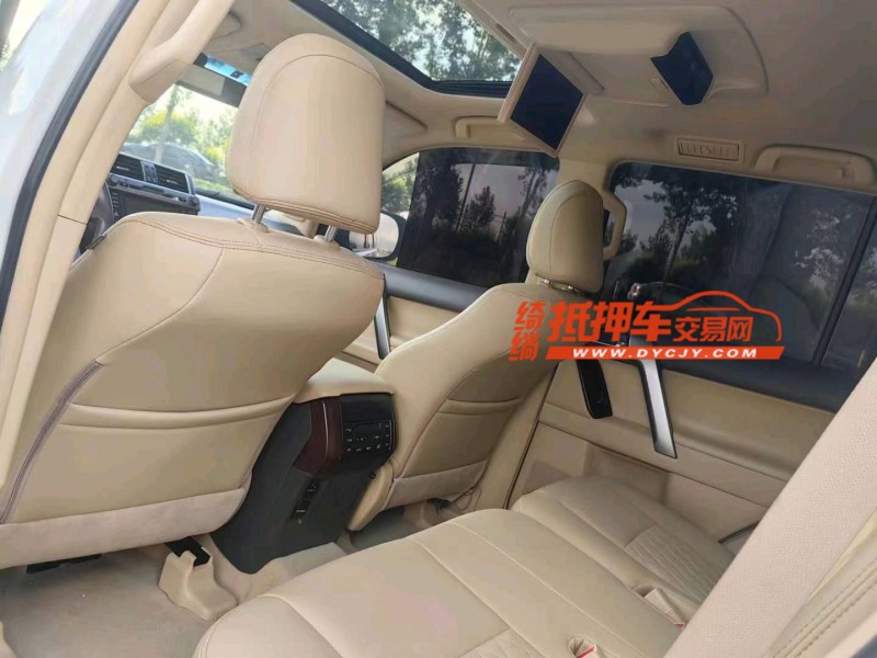 保定18年丰田普拉多4