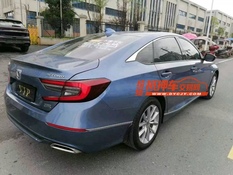 烟台22年本田雅阁4