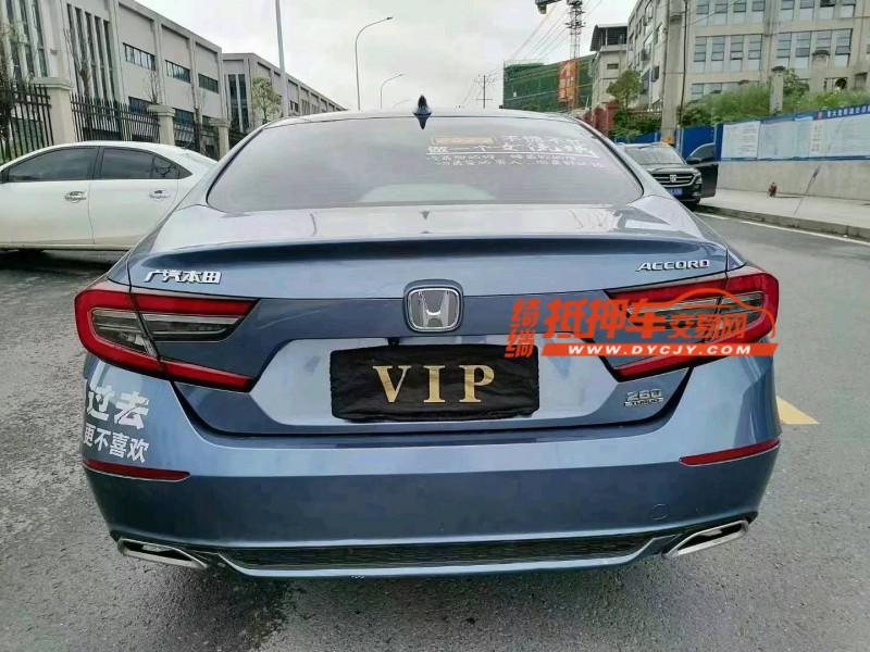烟台22年本田雅阁8