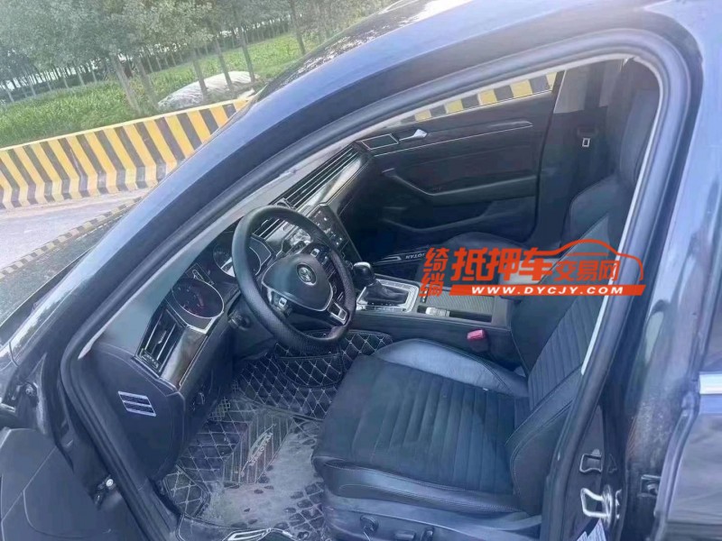 潍坊17年大众迈腾9