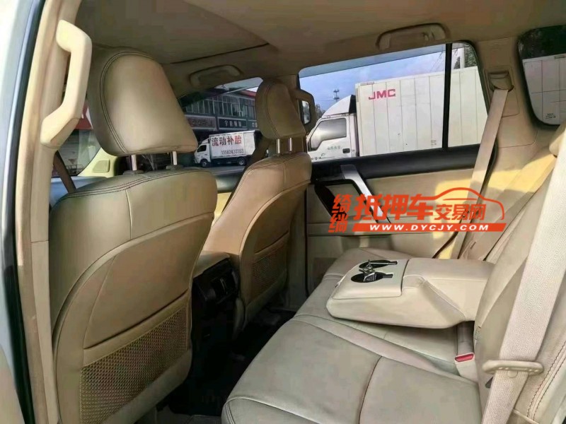 潍坊17年丰田普拉多4