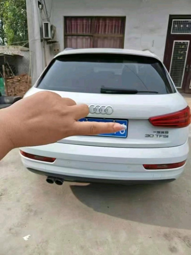 济南17年奥迪Q34