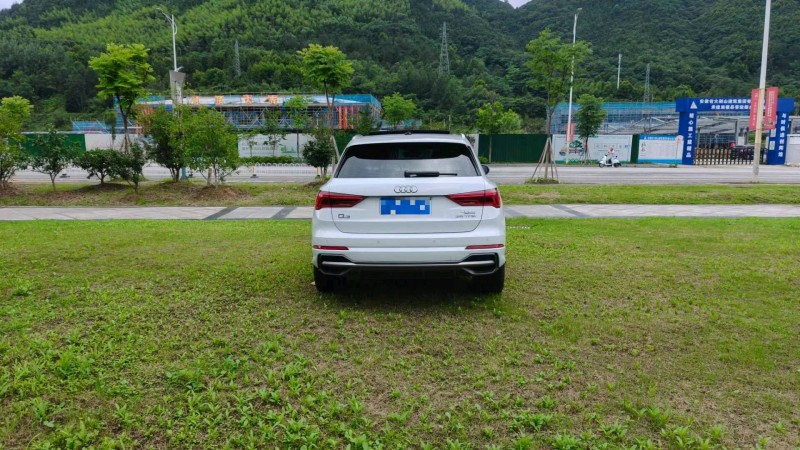 广州21年奥迪Q39