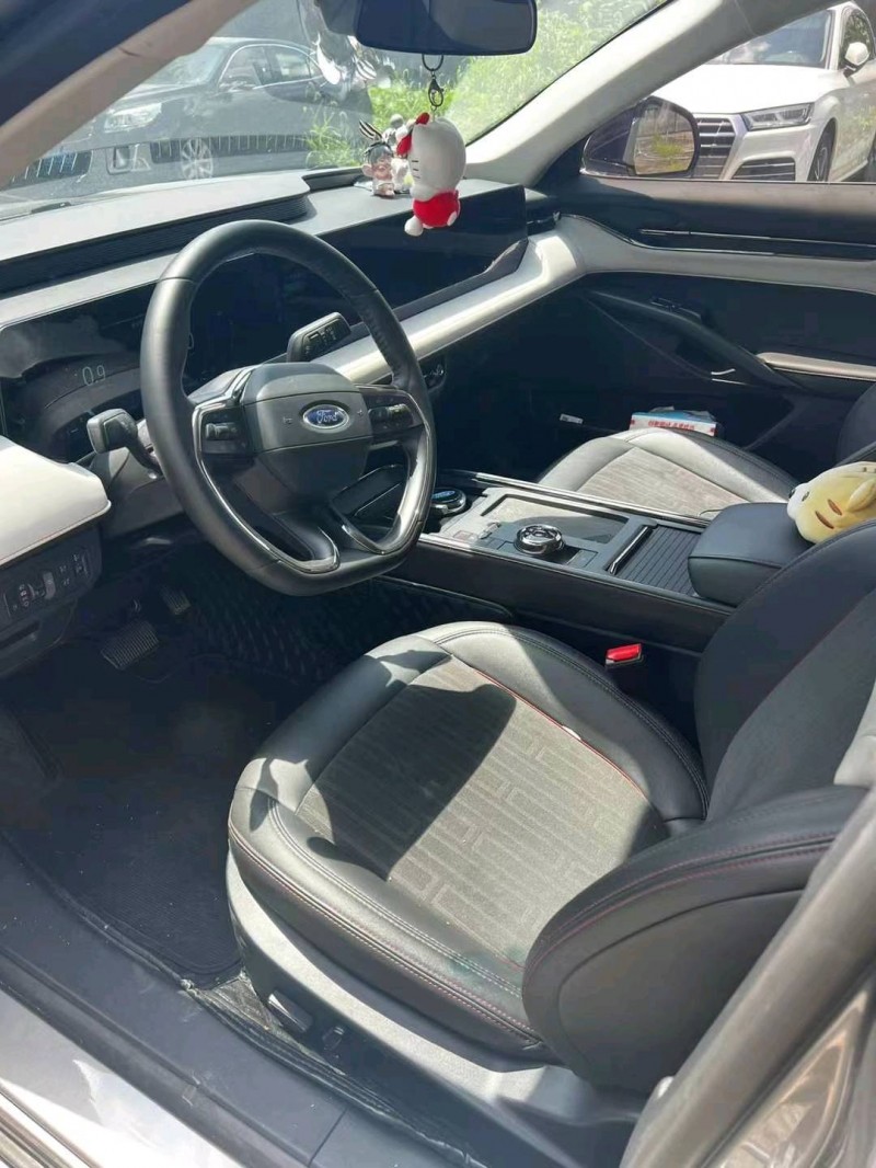 成都22年福特蒙迪欧4