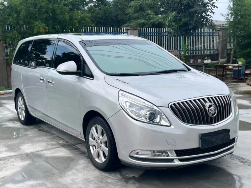 徐州16年别克GL82