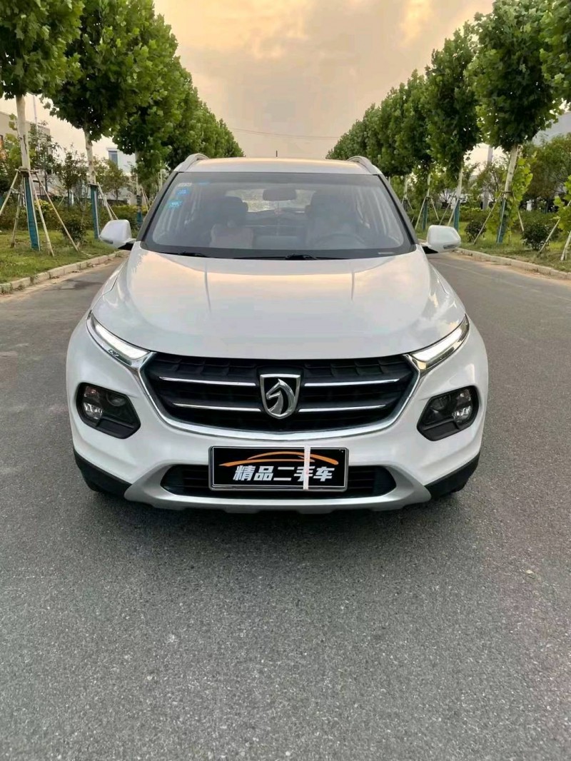 徐州18年寶駿5101