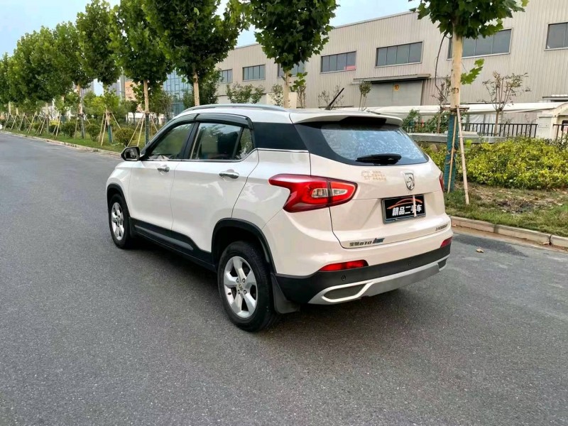 徐州18年寶駿5104