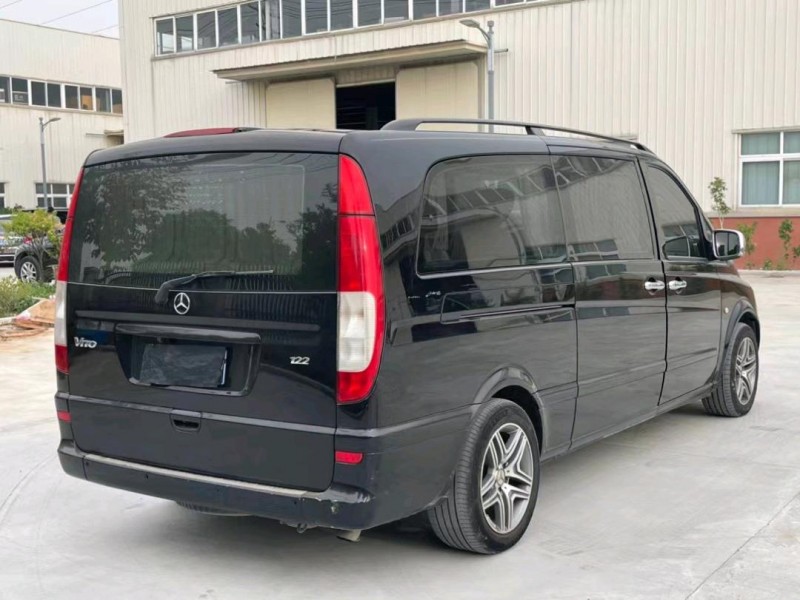 徐州16年奔驰威霆5