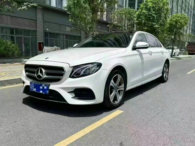 广州18年奔驰E3