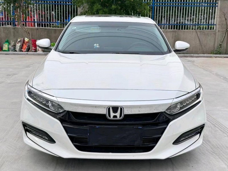 徐州21年本田雅阁1