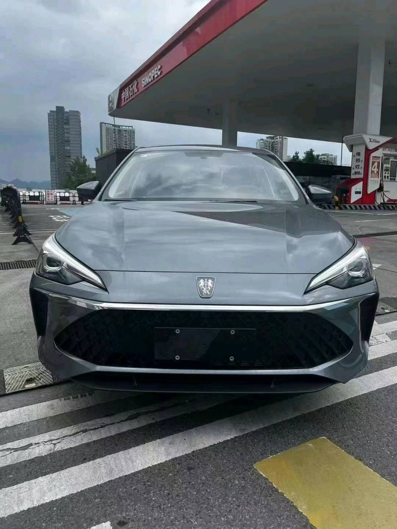 重慶24年榮威i51