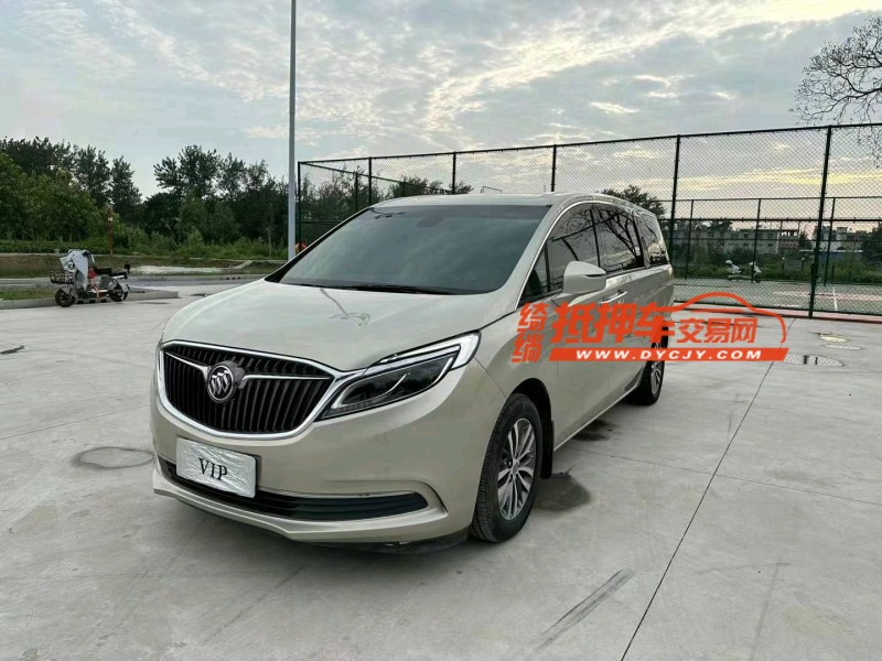 徐州17年别克GL82