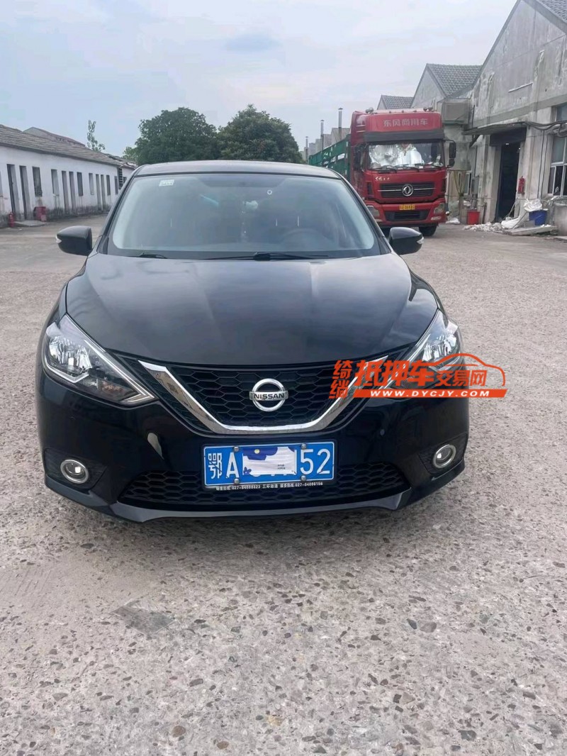 武汉17年日产轩逸1