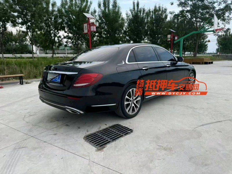 徐州22年奔驰E8