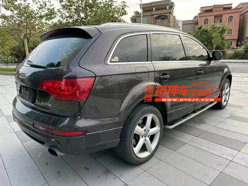 广州14年奥迪Q78