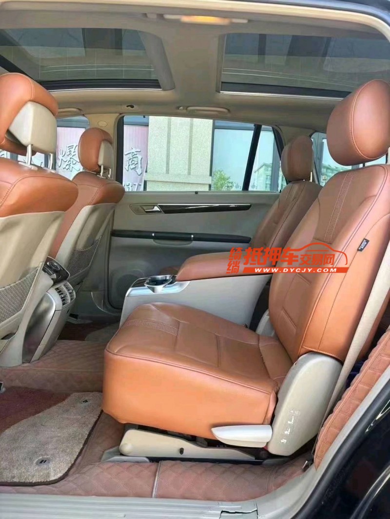 保定12年奔驰R9