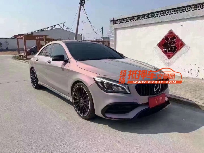 青岛18年奔驰AMG3