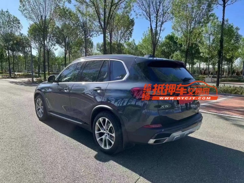 青岛20年宝马X54