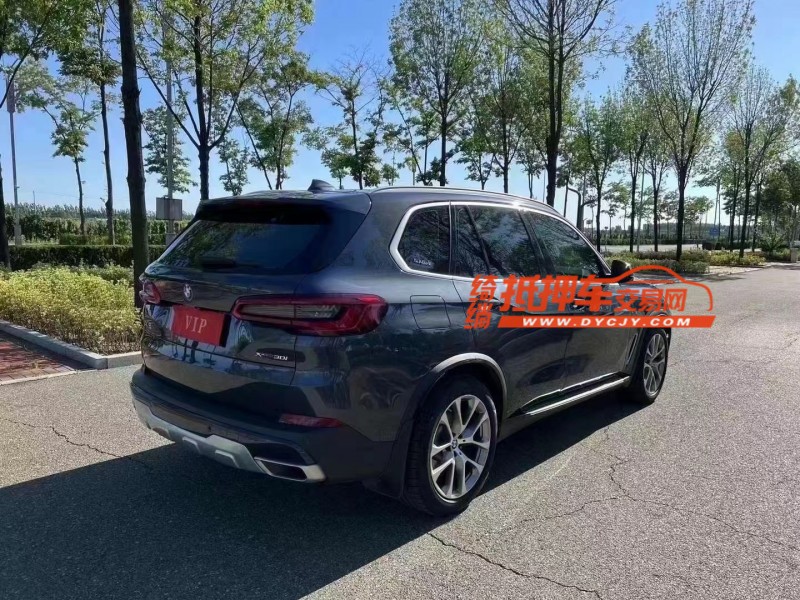 青岛20年宝马X55