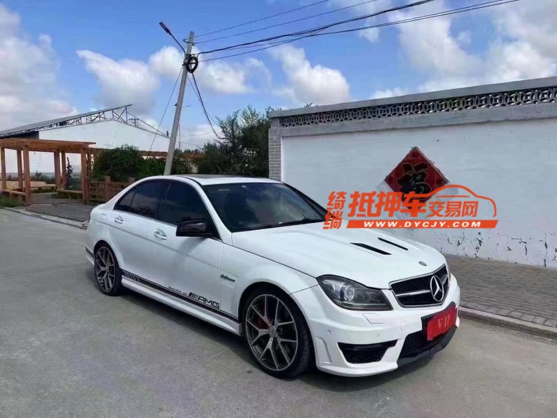 青岛15年奔驰C3