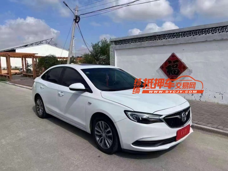 青岛19年别克英朗3