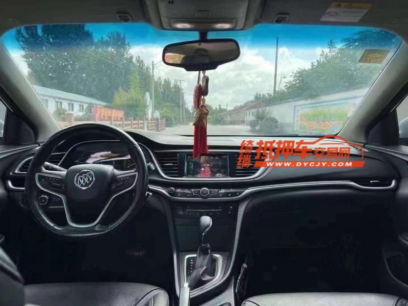 青岛19年别克英朗7