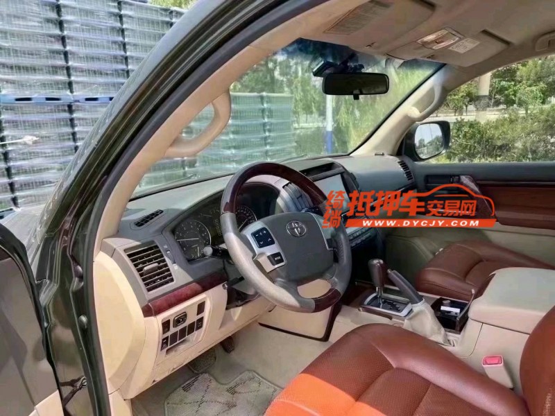 潍坊15年丰田兰德酷路泽5