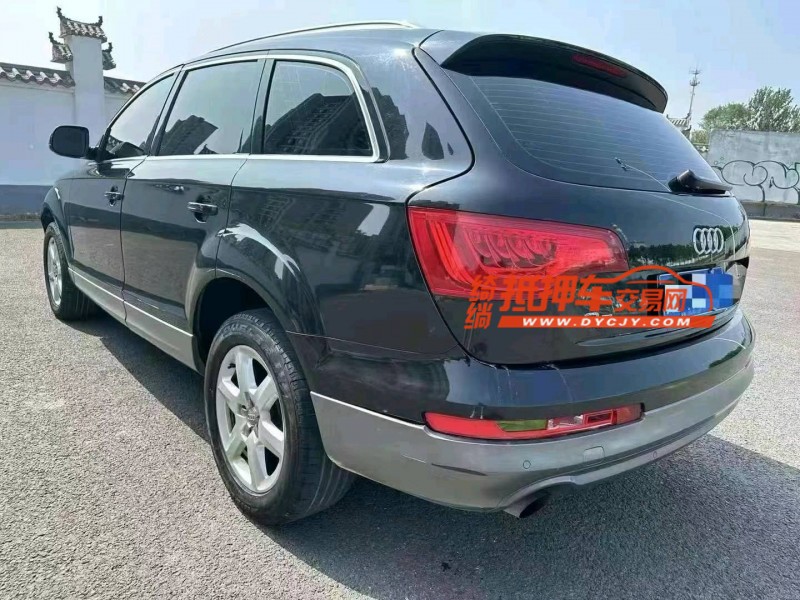 保定10年奥迪Q73