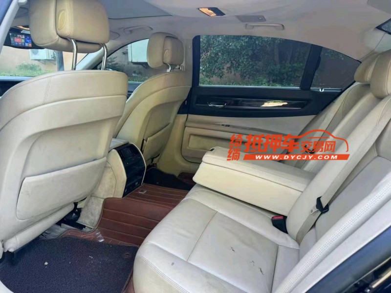 潍坊12年宝马7系7