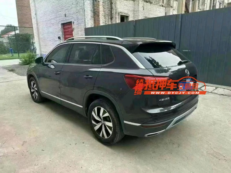 保定20年大众探岳7