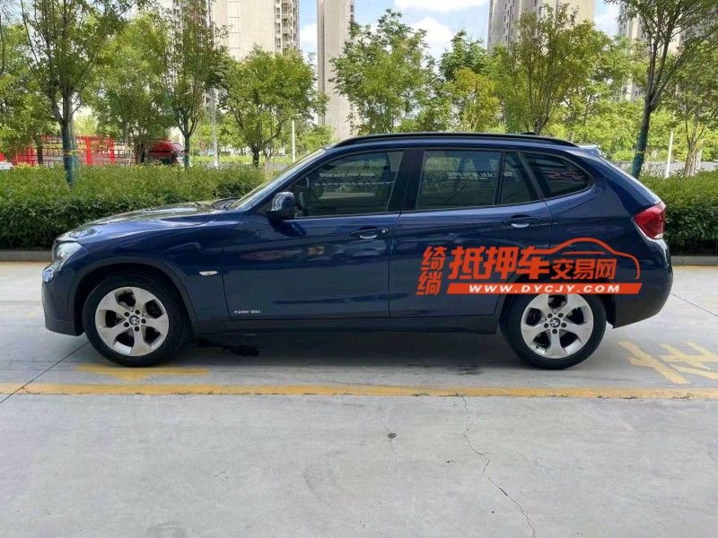 济宁13年宝马X13