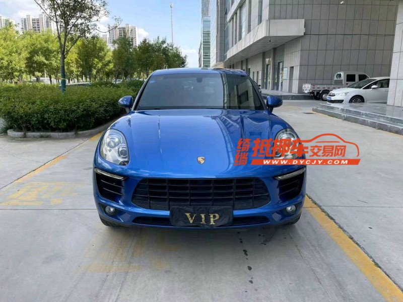 潍坊16年保时捷Macan1