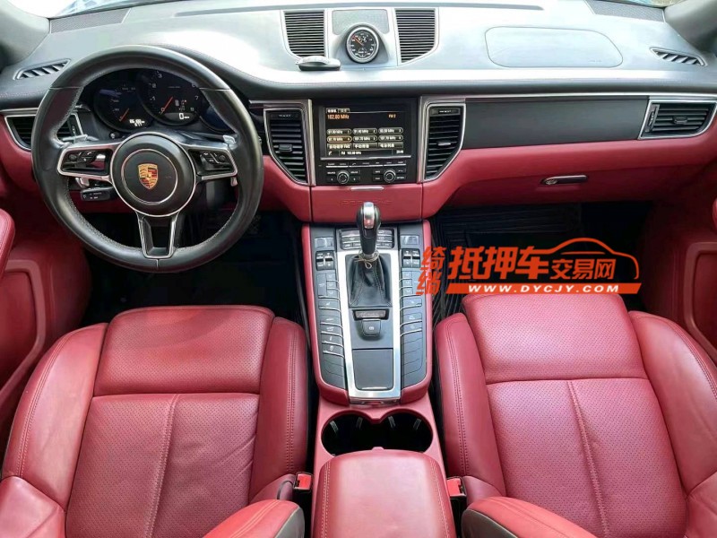潍坊16年保时捷Macan5