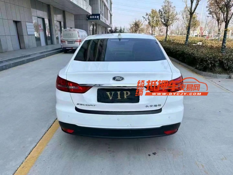 烟台20年福特福睿斯4