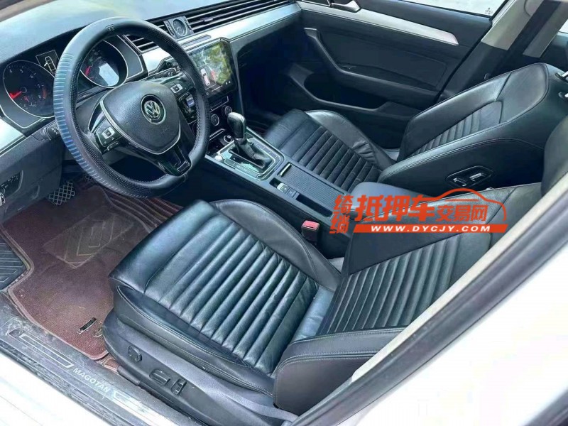 潍坊17年大众迈腾4