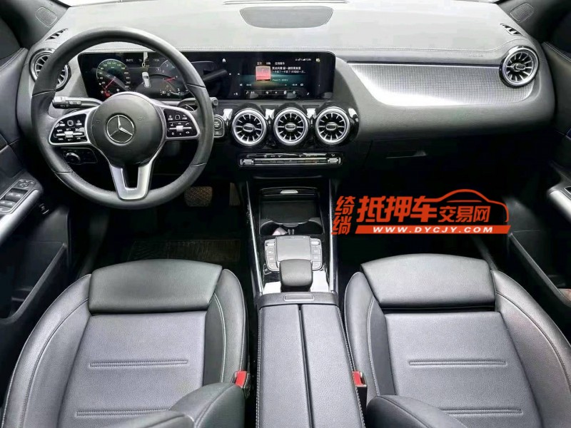 烟台21年奔驰GLA8
