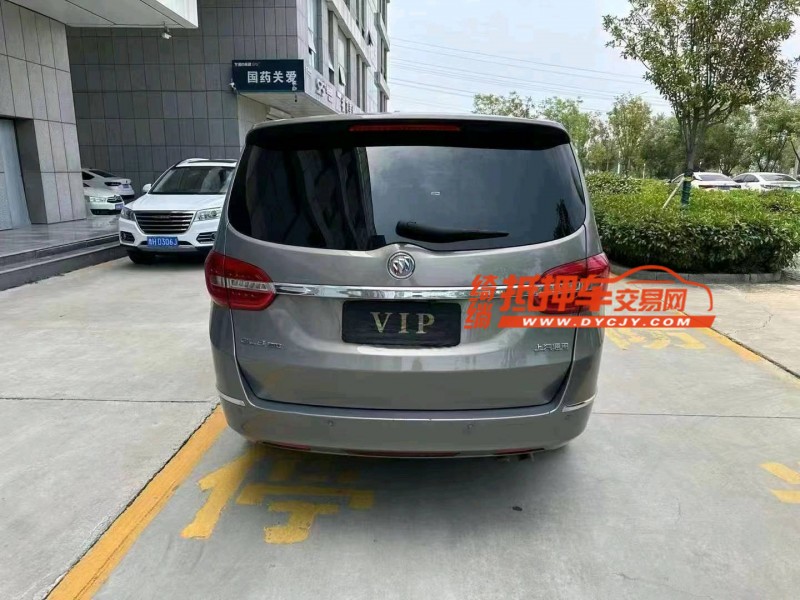 潍坊19年别克GL82