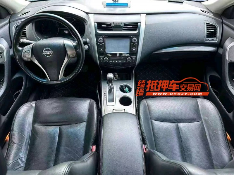 潍坊14年日产天籁4