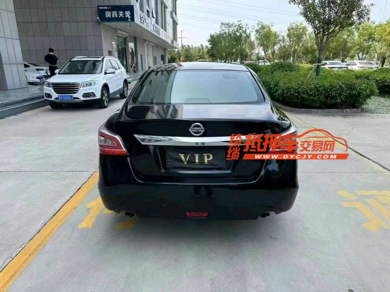 潍坊14年日产天籁6