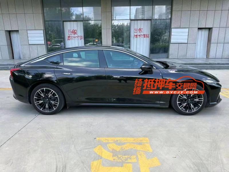 煙臺23年哪吒S8