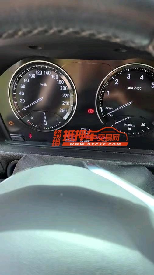 济宁18年宝马1系5