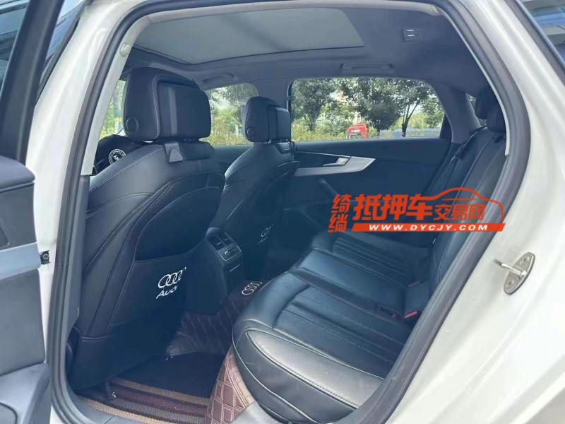 济宁22年奥迪A4L8