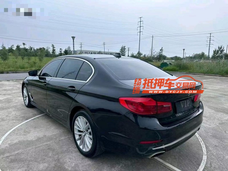 盐城19年宝马5系9