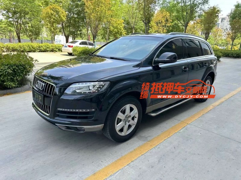 济宁13年奥迪Q73