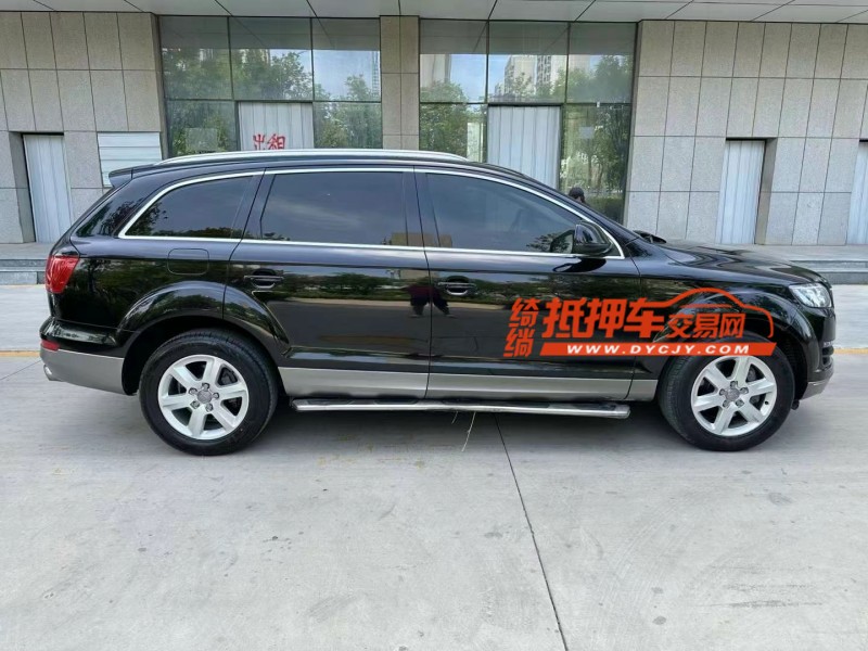 济宁13年奥迪Q74